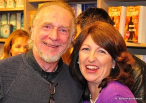 The amazing artist Jim Fitzpatrick at the launch of What Women Know in Dubray Books in 2010